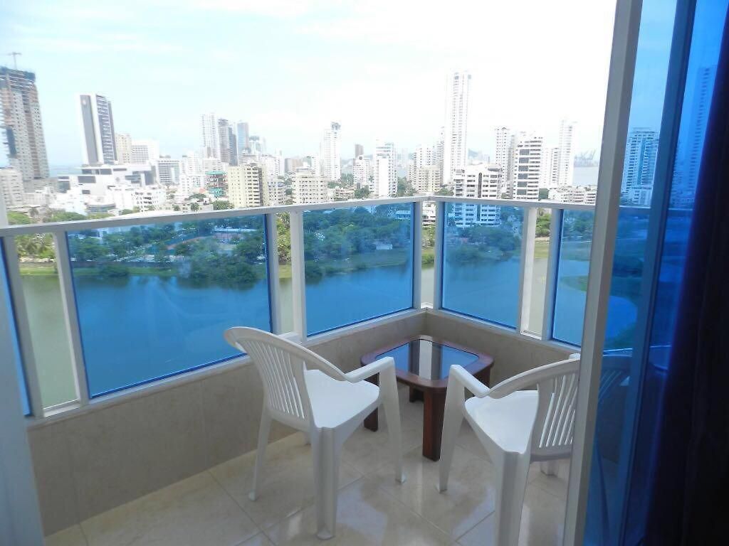En Cartagena, Edificio Nuevo Conquistador 14-07 Apartamento Cartagena