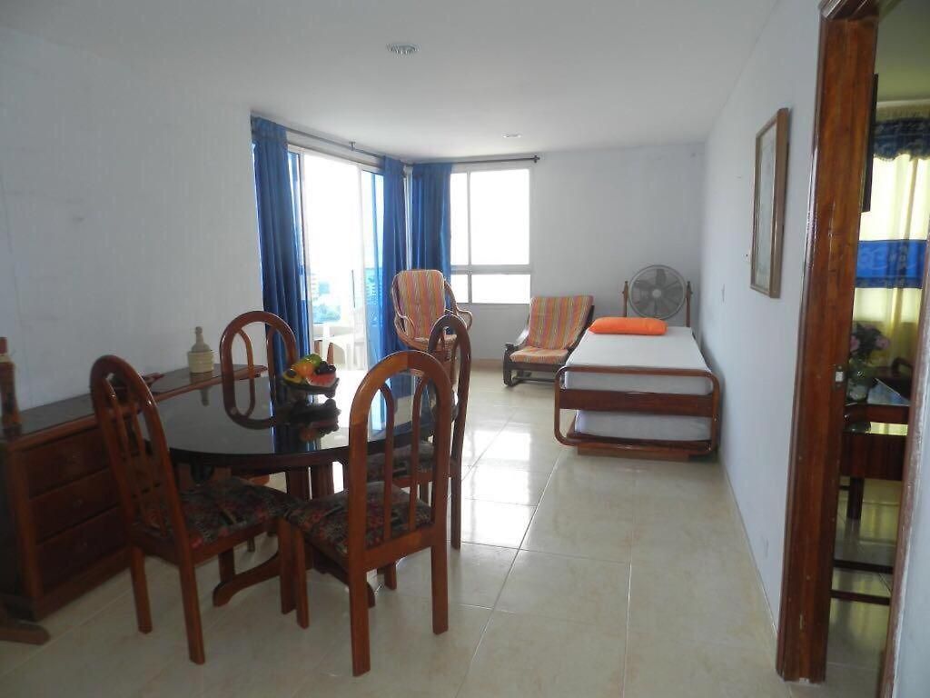 Apartamento En Cartagena, Edificio Nuevo Conquistador 14-07 *