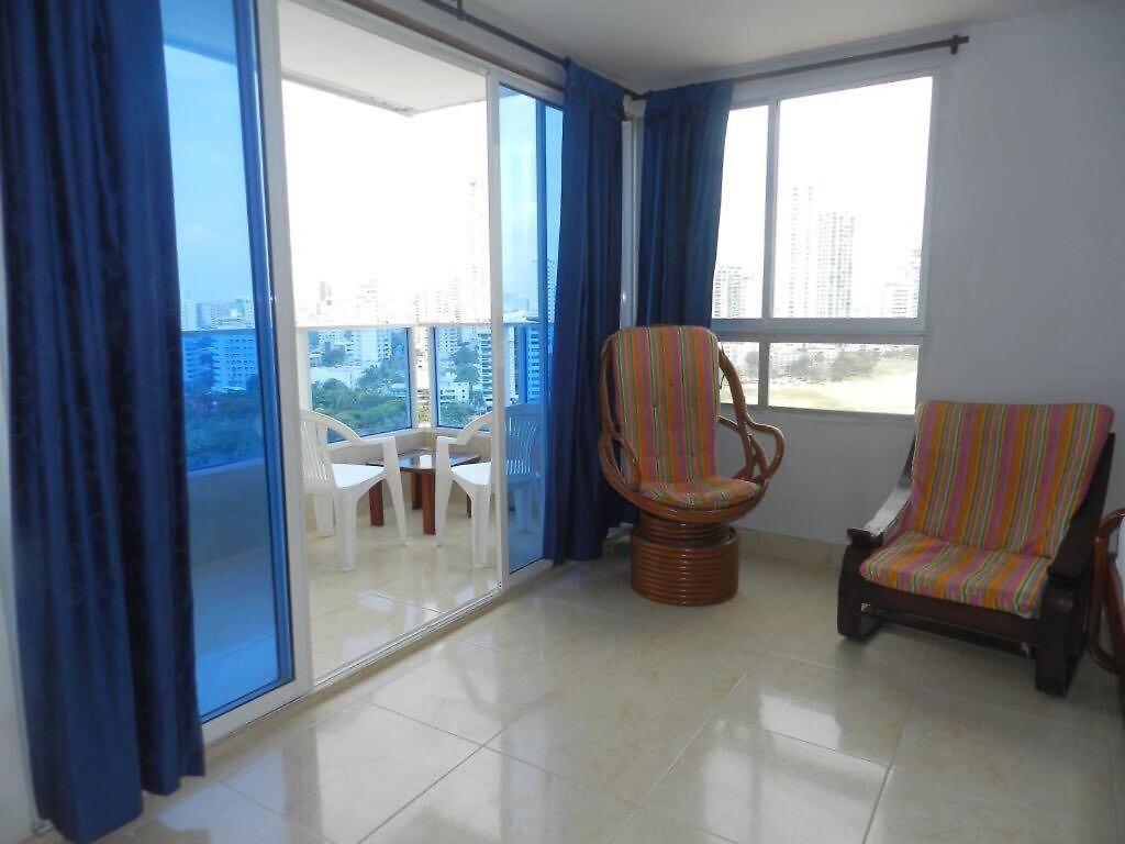 En Cartagena, Edificio Nuevo Conquistador 14-07 Apartamento *